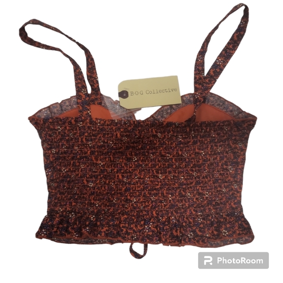 BOG Collective Crop Top NWT Floral Pattern Size Small - Picture 4 of 5